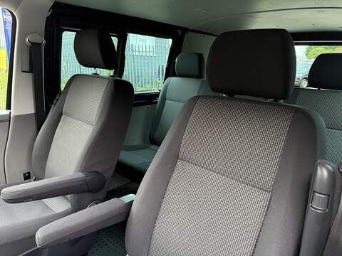 Volkswagen Transporter 2.0 TDI T32 Highline Kombi FWD SWB Euro 6 (s/s) 5dr - U1157