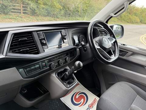 Volkswagen Transporter 2.0 TDI T32 Highline Kombi FWD SWB Euro 6 (s/s) 5dr - U1157
