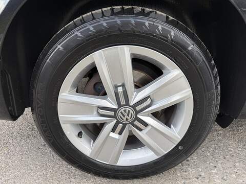 Volkswagen Transporter 2.0 TDI T32 Highline Kombi FWD SWB Euro 6 (s/s) 5dr - U1157