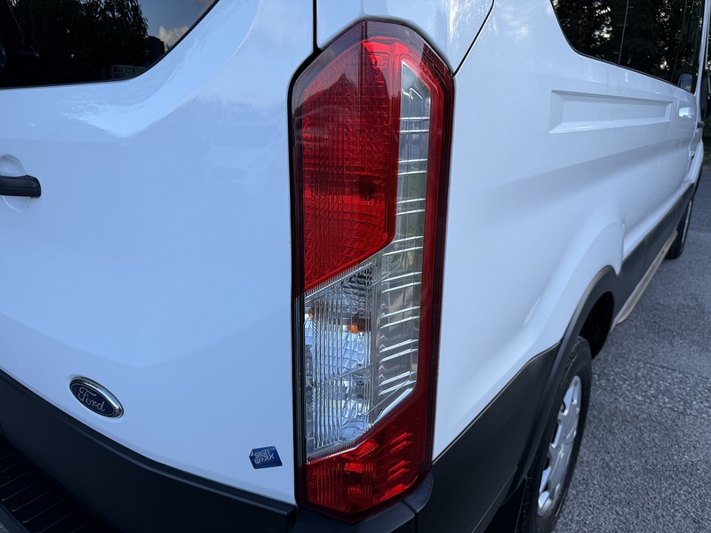 Ford Transit 2.0 410 EcoBlue Trend RWD L3 H2 Euro 6 (s/s) 5dr (15 Seat) - U1158