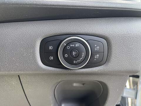 Ford Transit 2.0 350 EcoBlue Leader FWD L2 H2 Euro 6 (s/s) 5dr - U1159
