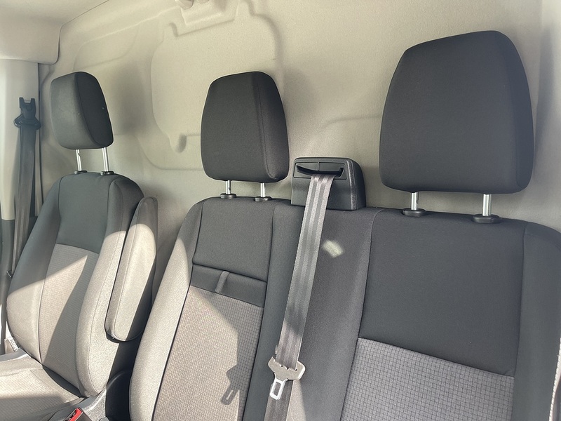 Ford Transit 2.0 350 EcoBlue Leader FWD L2 H2 Euro 6 (s/s) 5dr - U1159