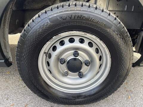 Ford Transit 2.0 350 EcoBlue Leader FWD L2 H2 Euro 6 (s/s) 5dr - U1159