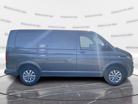 Volkswagen Transporter 2.0 TDI T30 Highline DSG FWD SWB Euro 6 (s/s) 5dr - U1162