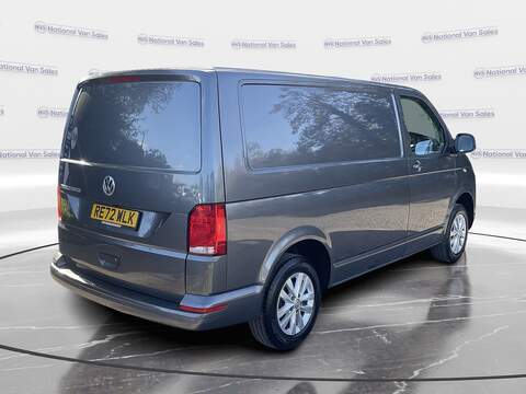 Volkswagen Transporter 2.0 TDI T30 Highline DSG FWD SWB Euro 6 (s/s) 5dr - U1162