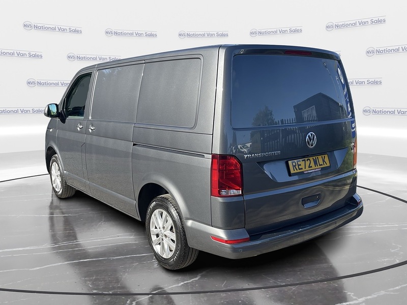 Volkswagen Transporter 2.0 TDI T30 Highline DSG FWD SWB Euro 6 (s/s) 5dr - U1162