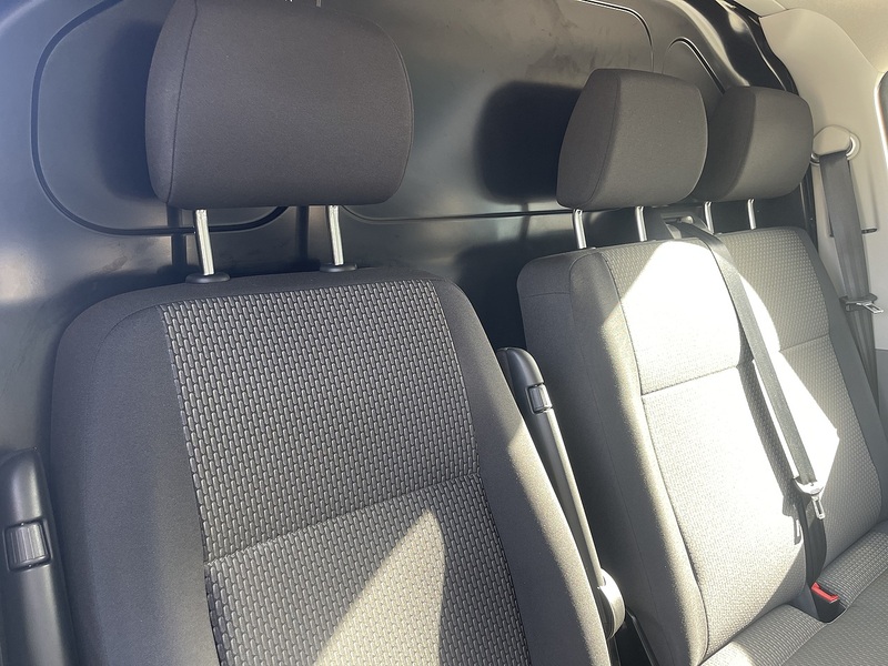 Volkswagen Transporter 2.0 TDI T30 Highline DSG FWD SWB Euro 6 (s/s) 5dr - U1162
