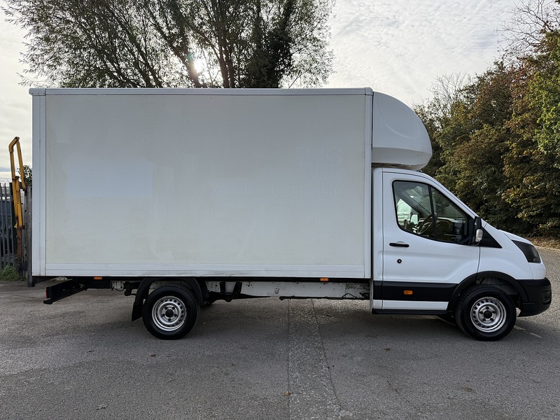 Ford Transit 2.0 350 EcoBlue HD Leader Luton 3dr Diesel Manual RWD L4 Euro 6 (s/s) (130 ps) - U1163