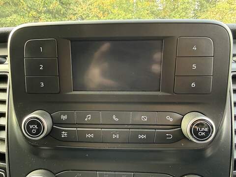 Ford Transit 2.0 350 EcoBlue HD Leader Luton 3dr Diesel Manual RWD L4 Euro 6 (s/s) (130 ps) - U1163