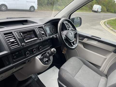 Volkswagen Transporter 2.0 TDI T30 Startline FWD LWB Euro 6 (s/s) 5dr - U1164