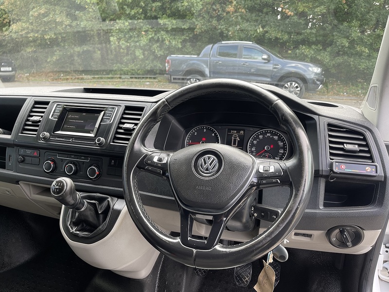 Volkswagen Transporter 2.0 TDI T30 Startline FWD LWB Euro 6 (s/s) 5dr - U1164