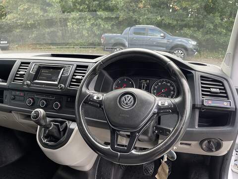 Volkswagen Transporter 2.0 TDI T30 Startline FWD LWB Euro 6 (s/s) 5dr - U1164
