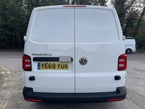 Volkswagen Transporter 2.0 TDI T30 Startline FWD LWB Euro 6 (s/s) 5dr - U1164