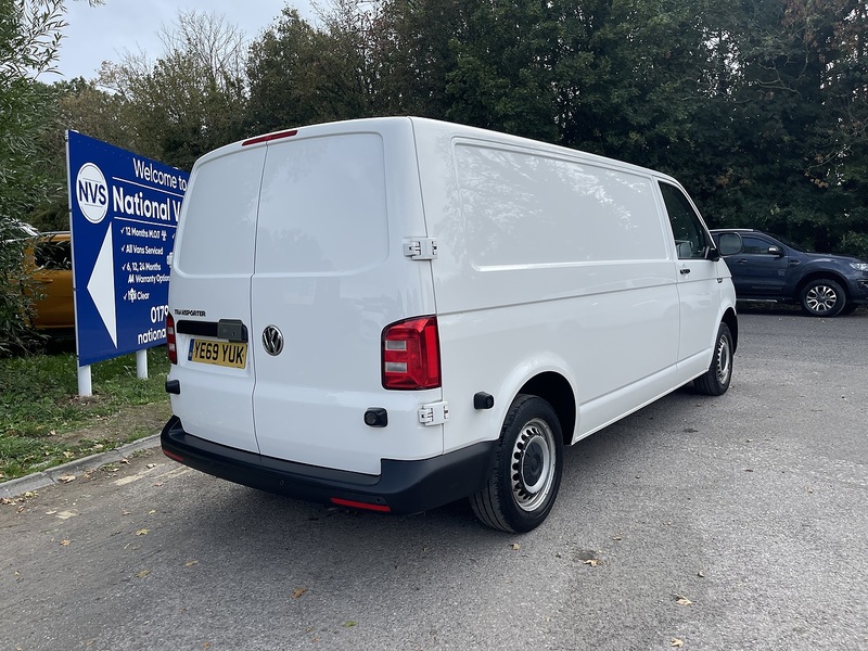 Volkswagen Transporter 2.0 TDI T30 Startline FWD LWB Euro 6 (s/s) 5dr - U1164