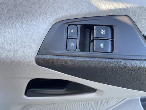 MAXUS Deliver 9 2.0 D20 FWD L3 H2 Euro 6 (s/s) 5dr - U1165