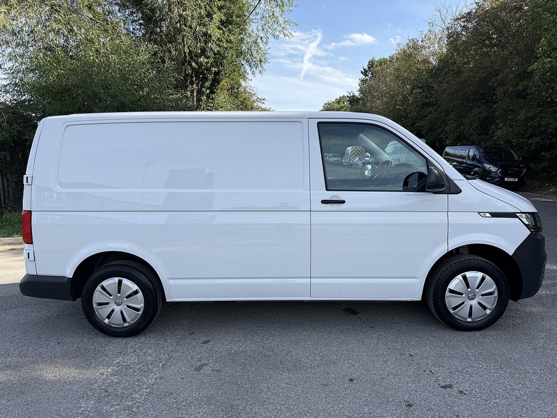 Volkswagen Transporter 2.0 TDI T28 Startline FWD SWB Euro 6 (s/s) 5dr - U1171