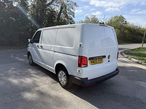Volkswagen Transporter 2.0 TDI T28 Startline FWD SWB Euro 6 (s/s) 5dr - U1171