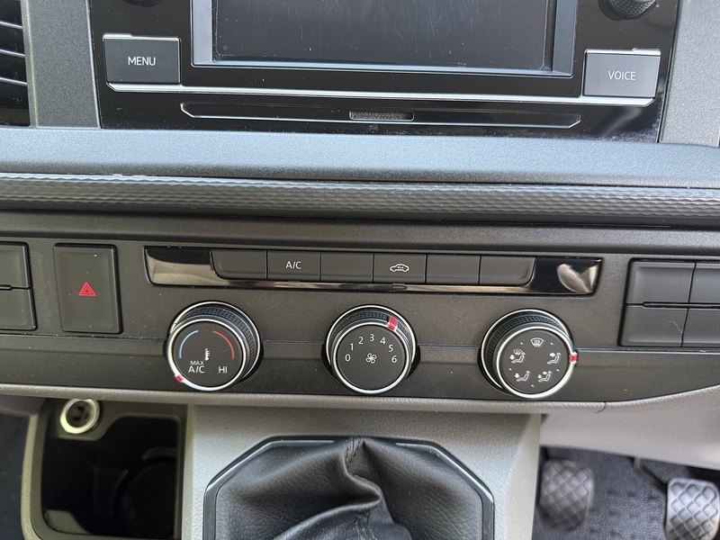 Volkswagen Transporter 2.0 TDI T28 Startline FWD SWB Euro 6 (s/s) 5dr - U1171