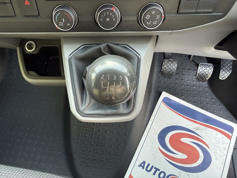 Volkswagen Transporter 2.0 TDI T28 Startline FWD SWB Euro 6 (s/s) 5dr - U1171
