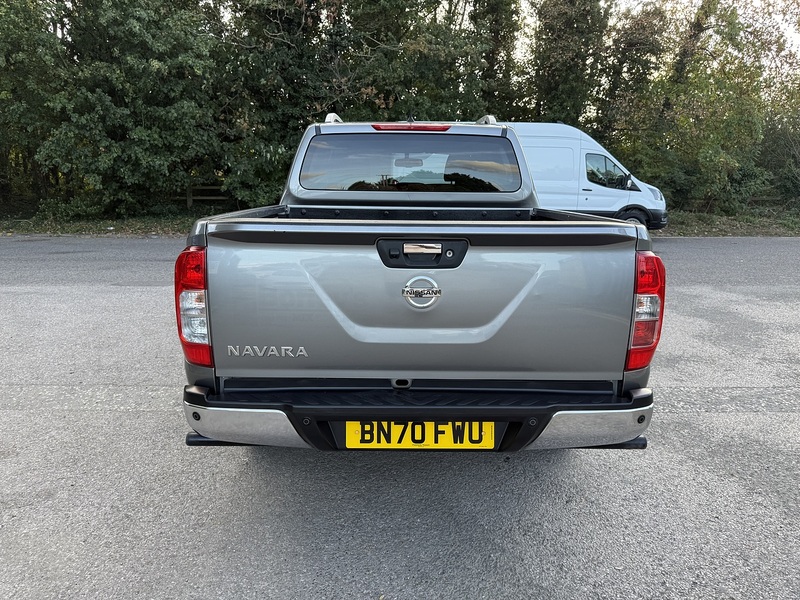 Nissan Navara 2.3 dCi Tekna 4WD Euro 6 (s/s) 4dr - U1173