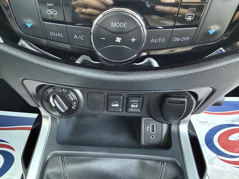 Nissan Navara 2.3 dCi Tekna 4WD Euro 6 (s/s) 4dr - U1173