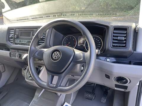 Volkswagen Crafter Volkswagen Crafter 2.0 TDI Auto Fridge. - U1174