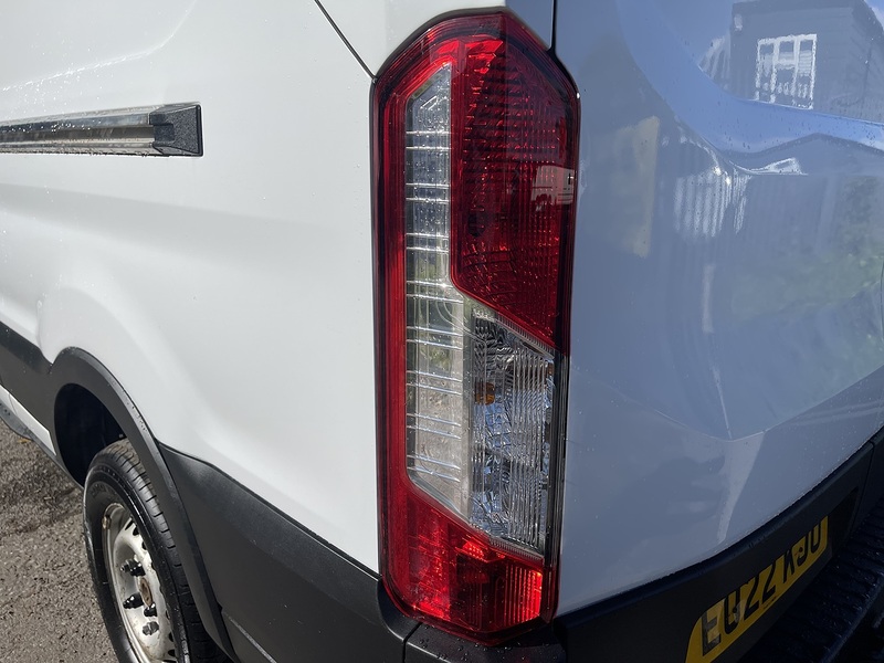 Ford Transit 2.0 350 EcoBlue Leader Crew Van RWD L3 H2 Euro 6 (s/s) 6dr - U1175