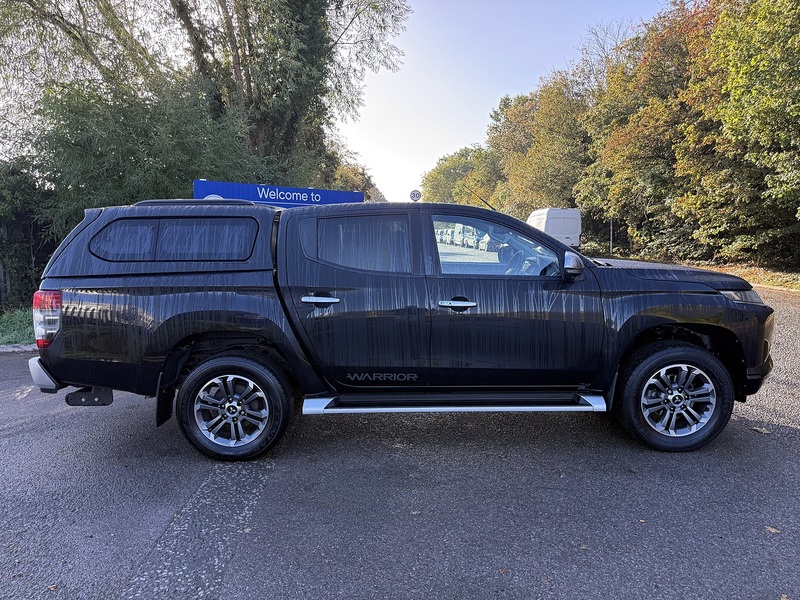 Mitsubishi L200 2.2 DI-D DC Warrior Auto 4WD Euro 6 (s/s) 4dr - U1178