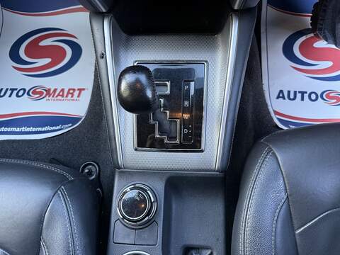 Mitsubishi L200 2.2 DI-D DC Warrior Auto 4WD Euro 6 (s/s) 4dr - U1178