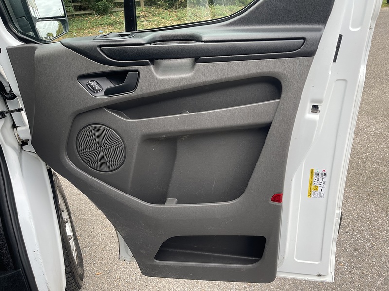 Ford Transit Custom 2.0 280 EcoBlue Crew Van L1 H1 Euro 6 5dr (5 Seat) - U1181