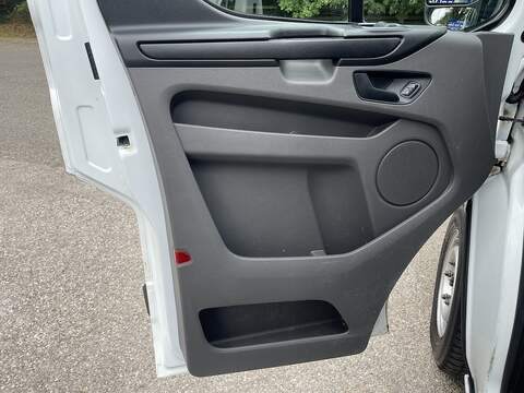 Ford Transit Custom 2.0 280 EcoBlue Crew Van L1 H1 Euro 6 5dr (5 Seat) - U1181