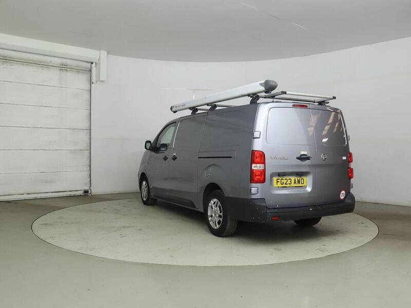 Vauxhall Vivaro 2.0 Turbo D 3100 Dynamic L2 H1 Euro 6 (s/s) 6dr - U1188