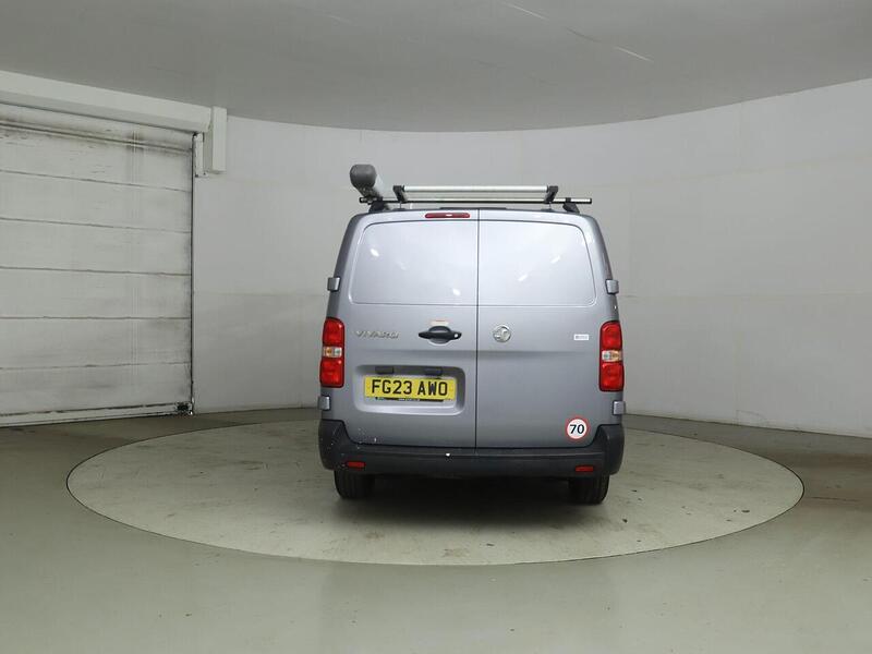 Vauxhall Vivaro 2.0 Turbo D 3100 Dynamic L2 H1 Euro 6 (s/s) 6dr - U1188