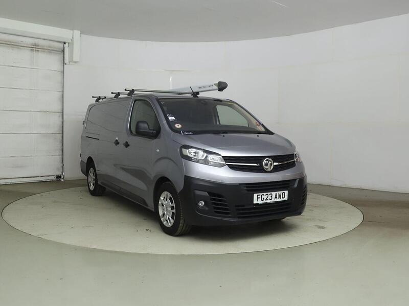 Vauxhall Vivaro 2.0 Turbo D 3100 Dynamic L2 H1 Euro 6 (s/s) 6dr - U1188