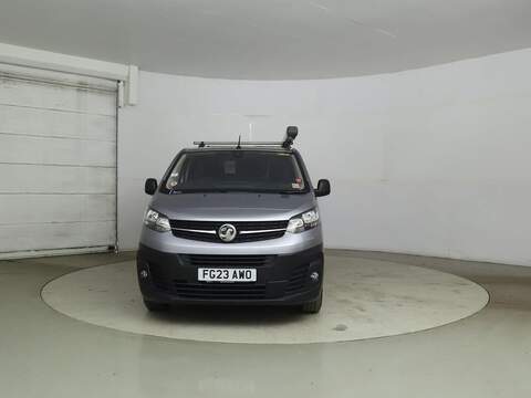 Vauxhall Vivaro 2.0 Turbo D 3100 Dynamic L2 H1 Euro 6 (s/s) 6dr - U1188