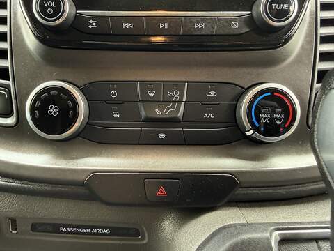 Ford Transit Custom 2.0 340 EcoBlue Trend Auto L1 H2 Euro 6 (s/s) 5dr - U1189