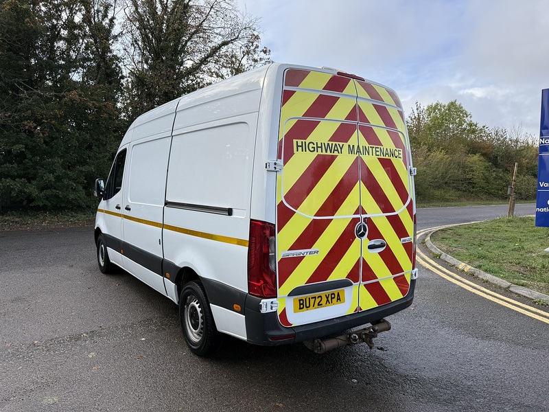 Mercedes-Benz Sprinter 2.0 315 CDI Progressive RWD L2 H2 Euro 6 (s/s) 5dr - U1192