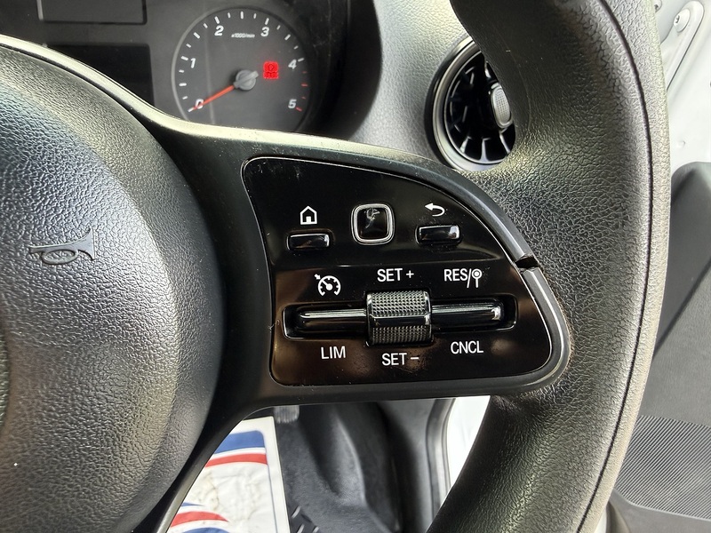 Mercedes-Benz Sprinter 2.0 315 CDI Progressive RWD L2 H2 Euro 6 (s/s) 5dr - U1192