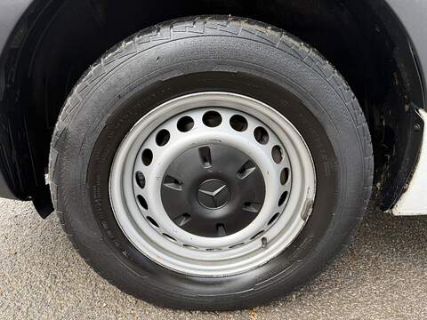 Mercedes-Benz Sprinter 2.0 315 CDI Progressive RWD L2 H2 Euro 6 (s/s) 5dr - U1192