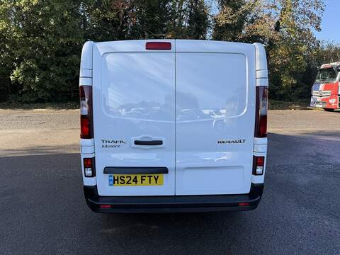 Renault Trafic 2.0 dCi Blue LL30 Advance Crew Van L2 H1 Euro 6 (s/s) 6dr - U1196