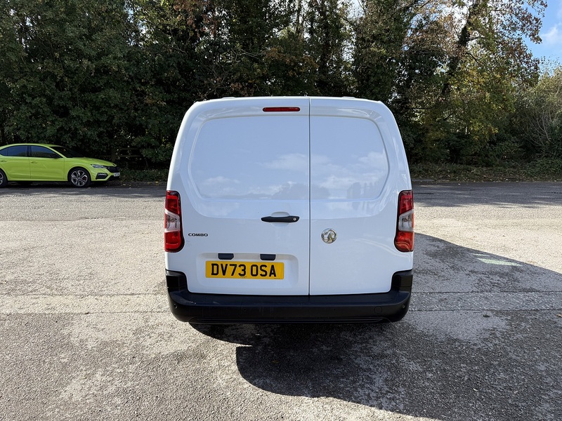Vauxhall Combo 1.5 Turbo D 2300 Prime Crew Van L2 Euro 6 (s/s) 6dr - U1197