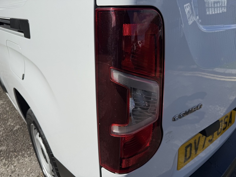 Vauxhall Combo 1.5 Turbo D 2300 Prime Crew Van L2 Euro 6 (s/s) 6dr - U1197