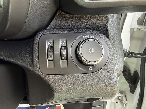 Vauxhall Combo 1.5 Turbo D 2300 Prime Crew Van L2 Euro 6 (s/s) 6dr - U1197