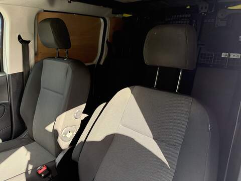 Vauxhall Combo 1.5 Turbo D 2300 Prime Crew Van L2 Euro 6 (s/s) 6dr - U1197