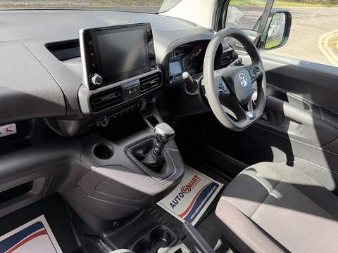 Vauxhall Combo 1.5 Turbo D 2300 Prime Crew Van L2 Euro 6 (s/s) 6dr - U1197