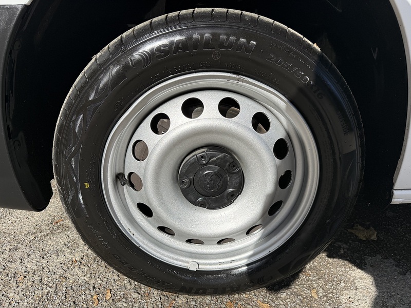 Vauxhall Combo 1.5 Turbo D 2300 Prime Crew Van L2 Euro 6 (s/s) 6dr - U1197