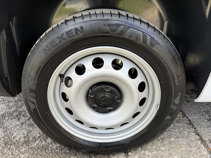 Vauxhall Combo 1.5 Turbo D 2300 Prime Crew Van L2 Euro 6 (s/s) 6dr - U1197