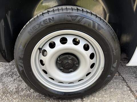 Vauxhall Combo 1.5 Turbo D 2300 Prime Crew Van L2 Euro 6 (s/s) 6dr - U1197