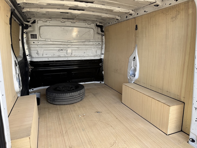 Renault Trafic 2.0 dCi Blue SL28 Business L1 H1 Euro 6 (s/s) 5dr - U1201