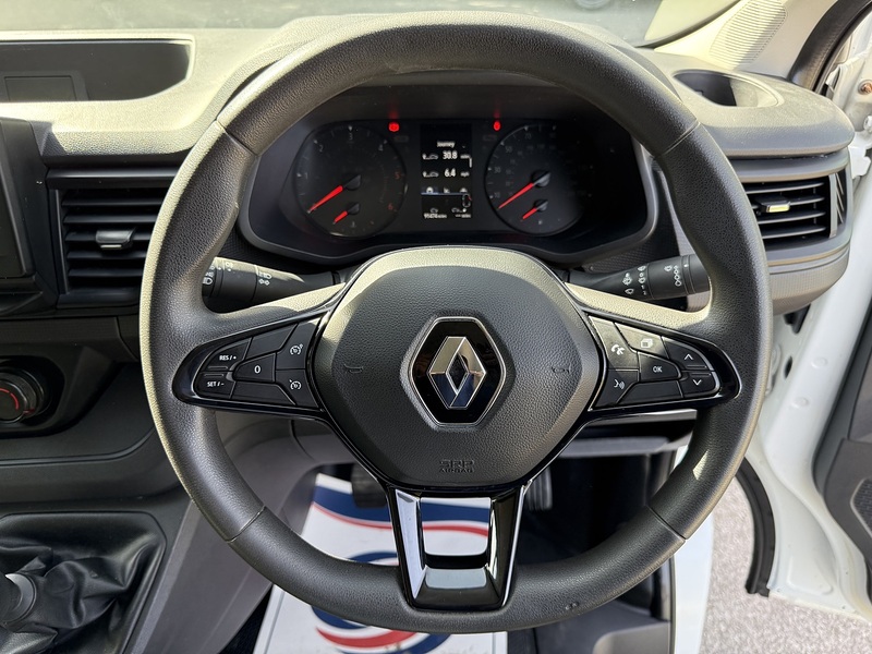 Renault Trafic 2.0 dCi Blue SL28 Business L1 H1 Euro 6 (s/s) 5dr - U1201